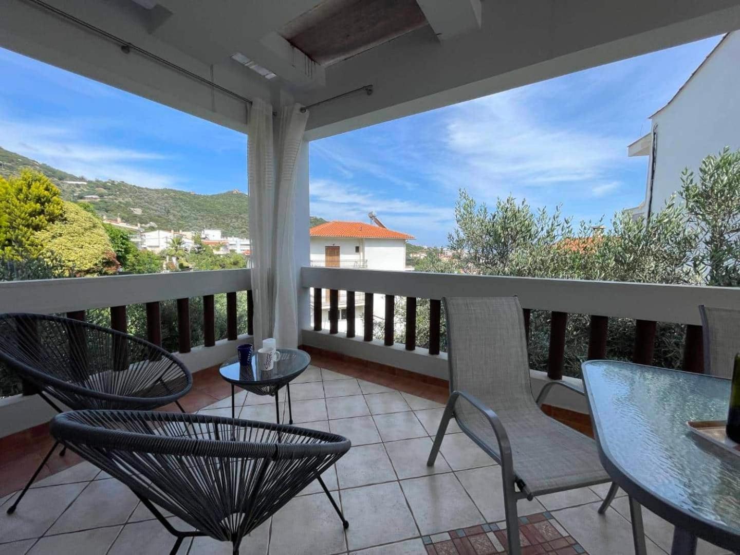 Maria'S House Villa Palaiontsiflikion Luaran gambar